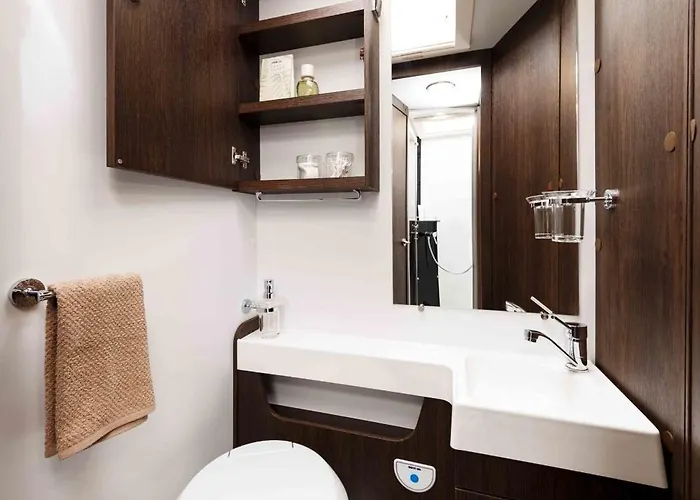 Camper Am Rursee Deine Eifel Auszeit Campeggio *